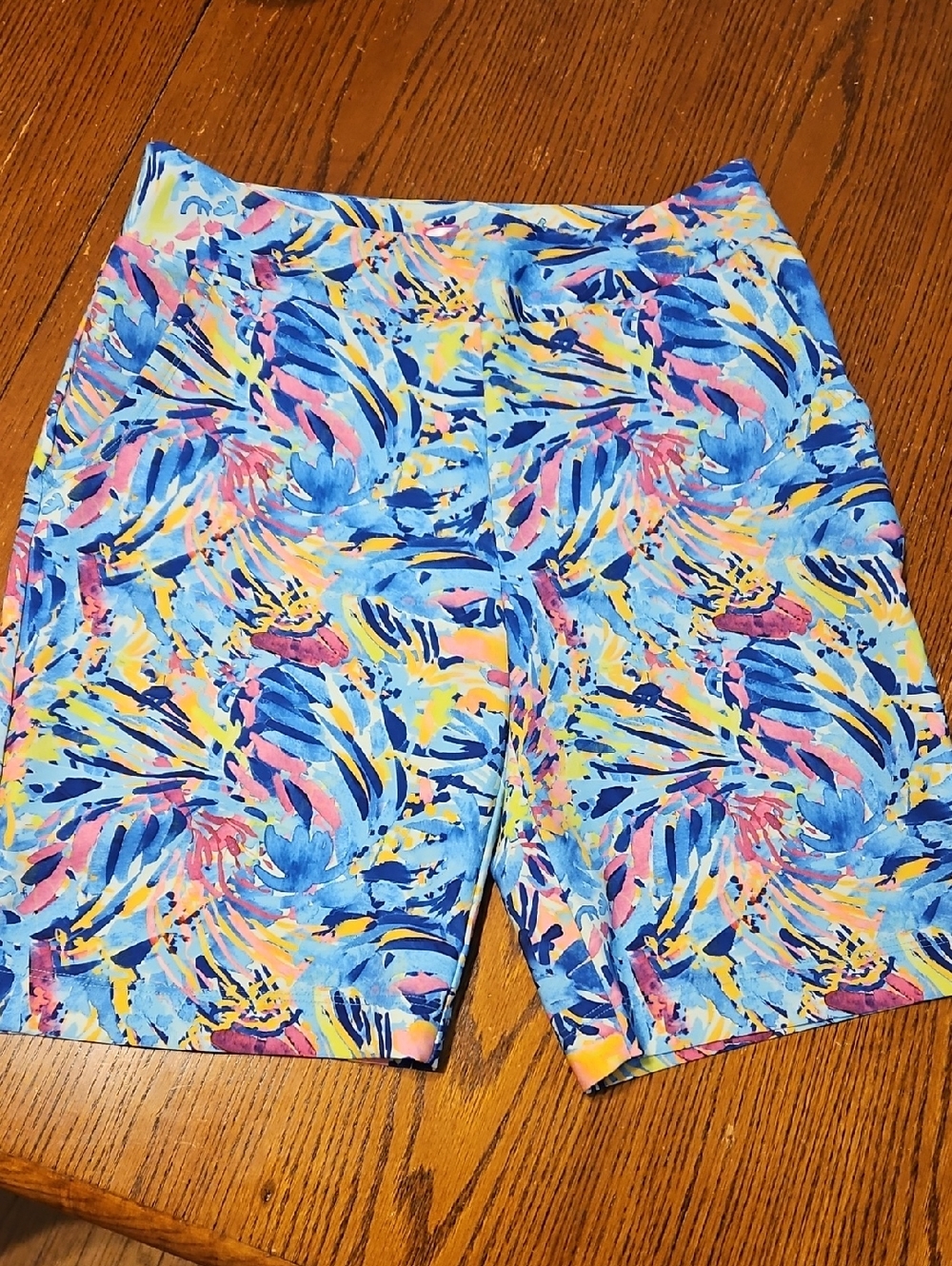 Stella Parker Colorful Tropical Print Golf Shorts